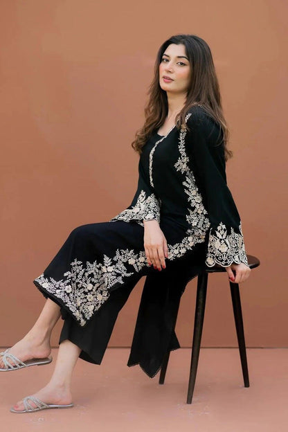 Embroidered Lawn